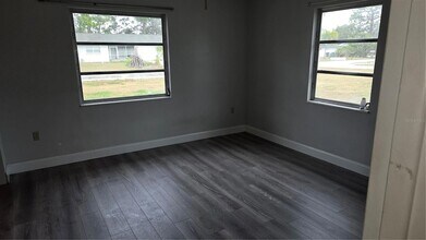 315 Shore Rd in Nokomis, FL - Building Photo - Building Photo