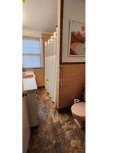 530 Lowell Ave, Unit 2 in Newton, MA - Foto de edificio - Building Photo