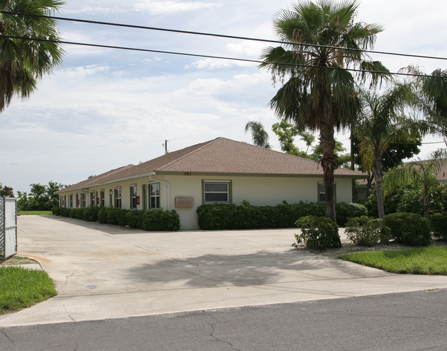 Helm Condominium in North Palm Beach, FL - Building Photo - Building Photo