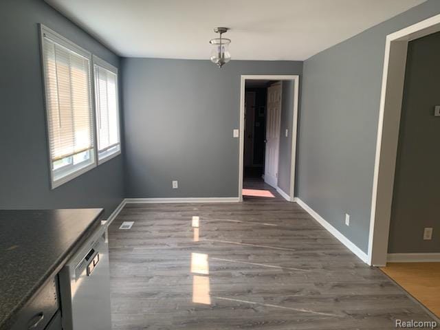 1410 Airway Dr in Waterford Township, MI - Building Photo - Building Photo