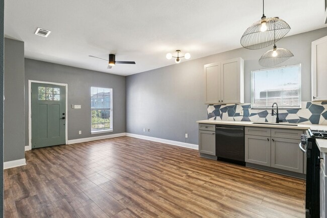 2632 Annette St in New Orleans, LA - Building Photo - Building Photo