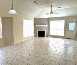 18115 Gravenhurst Ln in Tomball, TX - Building Photo - Building Photo