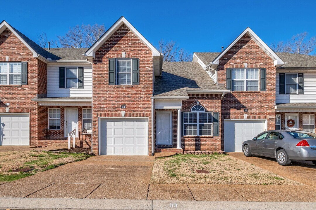 113 Noel Cove Cir in Hermitage, TN - Building Photo
