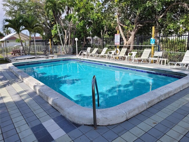 2832 Fillmore St in Hollywood, FL - Foto de edificio - Building Photo