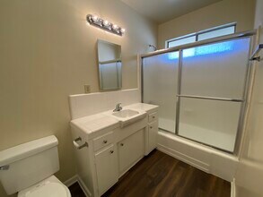 1241 Boynton St in Glendale, CA - Building Photo - Building Photo