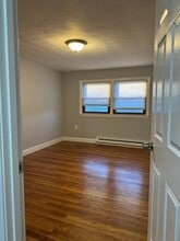 38 Vine St in Saugus, MA - Building Photo - Building Photo