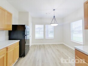 5008 Asia Ln in Dickinson, TX - Building Photo - Building Photo