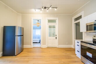 1111 Glenview Dr in Nashville, TN - Building Photo - Building Photo