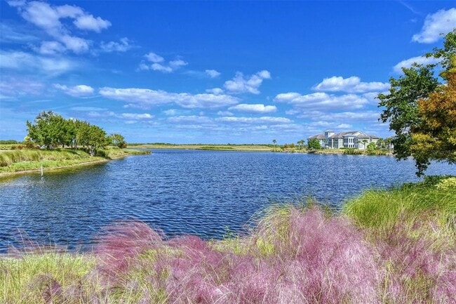 property at 280 St Lucia Dr