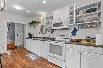 3 Bond St, Unit SI FL3-ID1438820P in St John's, NL - Building Photo - Building Photo