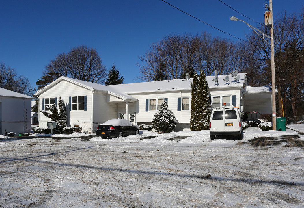 South Lake Apartments in Troy, NY - Building Photo