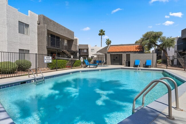 Alegria Apartment Homes in Tucson, AZ - Foto de edificio - Building Photo