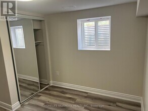 6 Lamella Rd in Toronto, ON - Building Photo - Building Photo