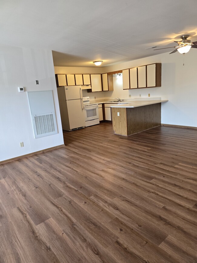 property at 1020 Riverbend Dr