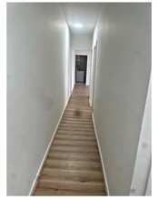 11 Lawrence St in Yonkers, NY - Building Photo - Building Photo
