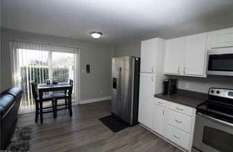 1146 Indian Rd, Unit 1146 Indian Rd. in Virginia Beach, VA - Building Photo - Building Photo