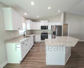 7771 N Keystone Dr in Citrus Springs, FL - Building Photo - Building Photo