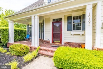 19194 Coton Hall St in Leesburg, VA - Building Photo - Building Photo