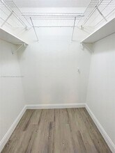 5665 W 20th Ave in Hialeah, FL - Building Photo - Building Photo