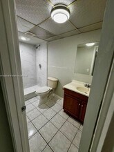 5208 NW 18th Ct in Lauderhill, FL - Building Photo - Building Photo
