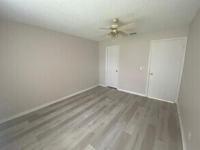 1081 S Hiawassee Rd in Orlando, FL - Building Photo - Building Photo