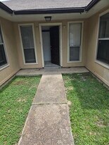 17822 Wild Willow Ln in Houston, TX - Building Photo