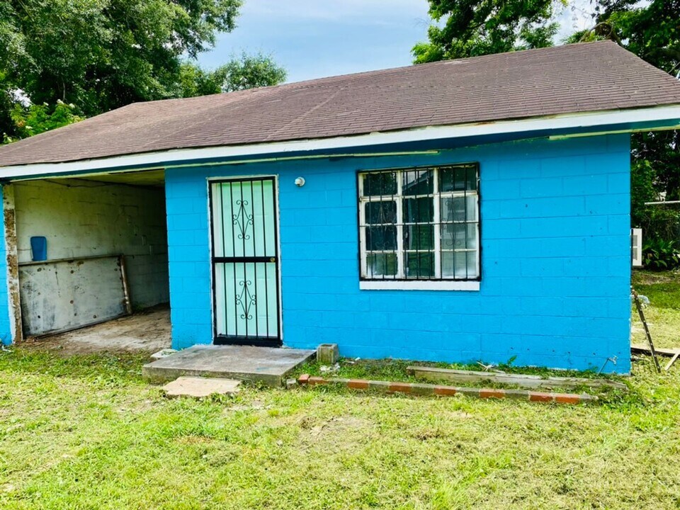 1209 Hercules St in Mobile, AL - Building Photo