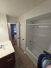 4454 S 14th St. (12 Unit) in Milwaukee, WI - Building Photo - Interior Photo
