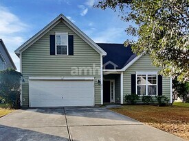 2993 Nantuckett Ave in North Charleston, SC - Building Photo