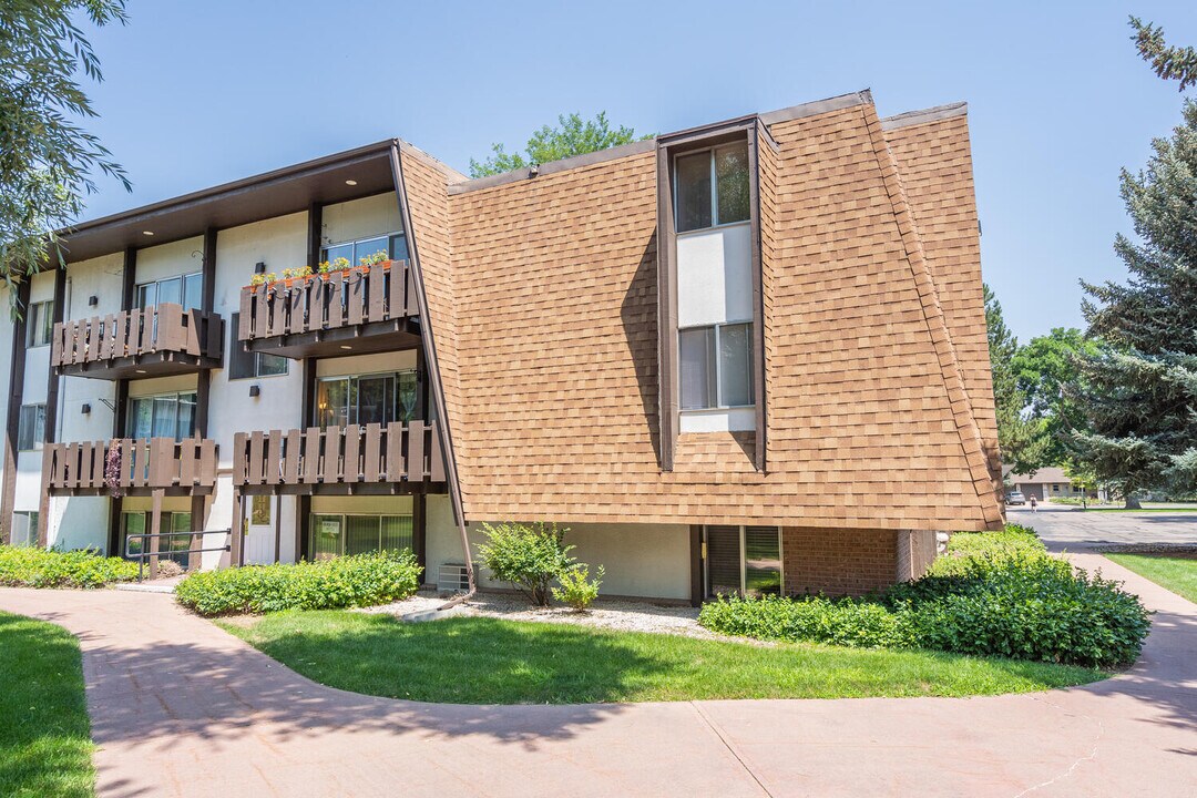 1315 Kirkwood Dr in Fort Collins, CO - Building Photo