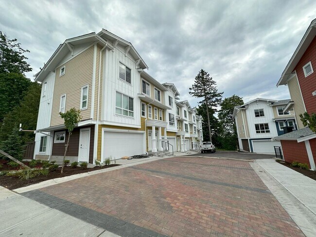 property at 16560 17a Ave