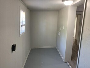 208 E Springer Ave in Guthrie, OK - Building Photo - Building Photo