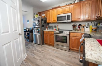 804 2nd St NE, Unit #A in Jacksonville, AL - Building Photo - Building Photo