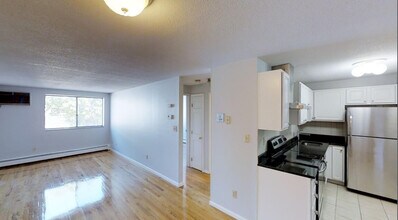 15 Murdock St, Unit #14 2-7 in Somerville, MA - Foto de edificio - Building Photo