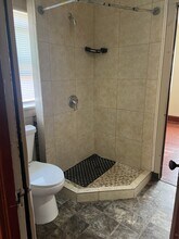 1412 Alpha Ave in Des Moines, IA - Building Photo - Building Photo