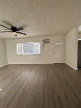 2425 Mariposa Ave in Chico, CA - Building Photo - Building Photo