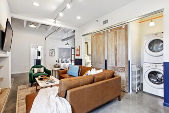 430 Notre Dame St in New Orleans, LA - Building Photo - Building Photo