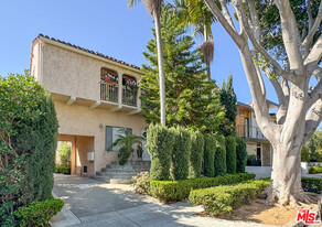 8920 Rangely Ave in West Hollywood, CA - Building Photo