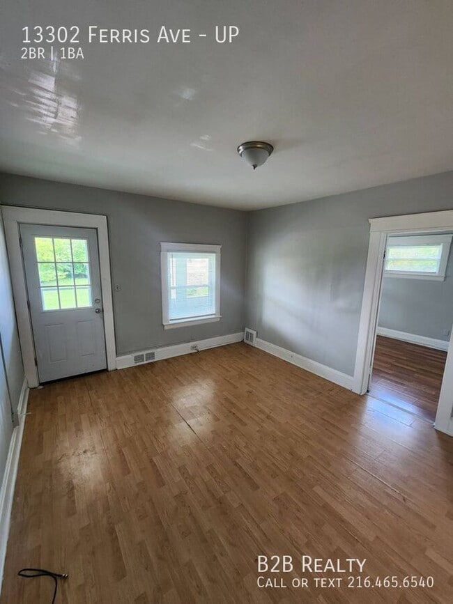 13302 Ferris Ave in Cleveland, OH - Building Photo - Building Photo