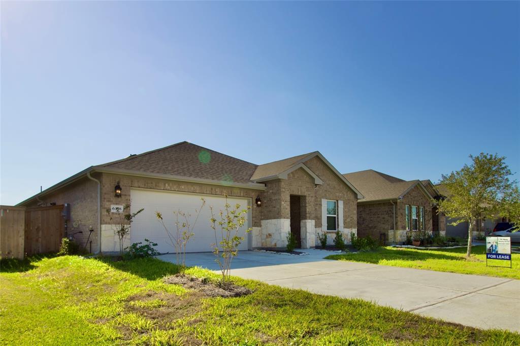 6338 Buffalo Bnd Ln in Richmond, TX - Building Photo