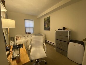 102 E Brookline St, Unit 1 in Boston, MA - Building Photo - Building Photo