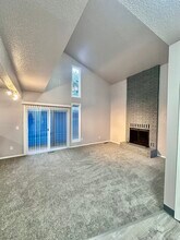 14270 SW Daphne St in Beaverton, OR - Building Photo - Building Photo