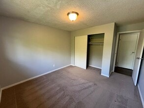 Interlakken Apartments - Bothell - Renovat in Bothell, WA - Building Photo - Interior Photo