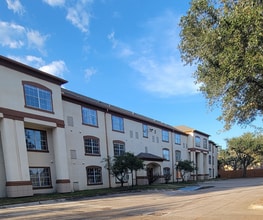 15405 Katy Fwy in Houston, TX - Building Photo - Building Photo
