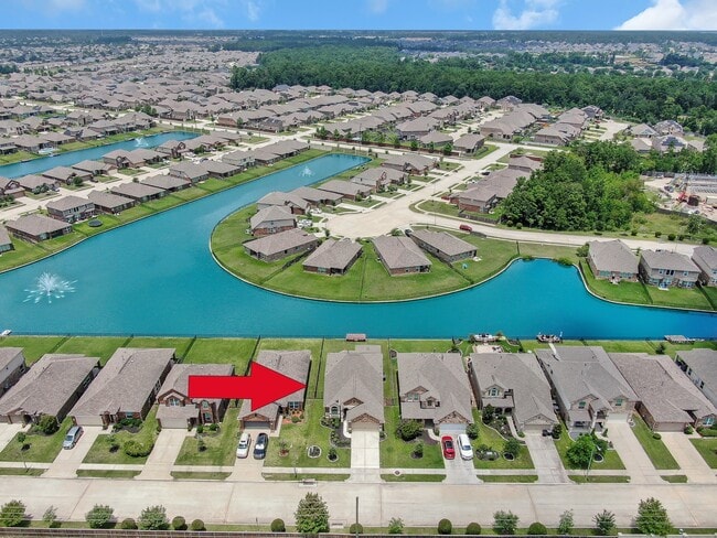 3791 Lake Bend Shore Dr