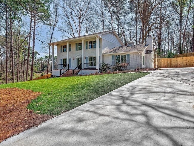 387 Mosby Dr NW in Acworth, GA - Building Photo - Building Photo