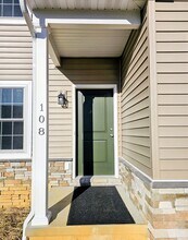 108 Meadows Bnd in Lititz, PA - Building Photo - Building Photo
