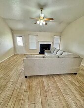 3805 Llano Estacado Ct in Killeen, TX - Foto de edificio - Building Photo