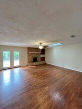 2133 Loren Cir in Fayetteville, AR - Building Photo - Building Photo
