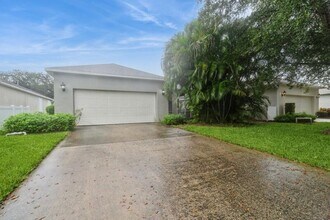 7865 15th Ln in Vero Beach, FL - Building Photo - Building Photo